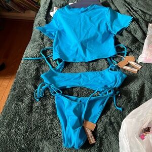 Skims swim set would best fit a M